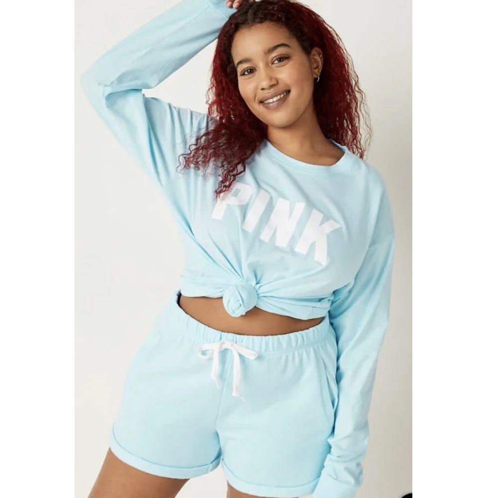 PINK VS LONG SLEEVE CAMPUS TEE